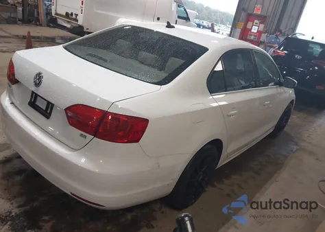 2014 Volkswagen Jetta 1.8T Se из США, поврежденный, VIN 3VWB17AJ4EM330635